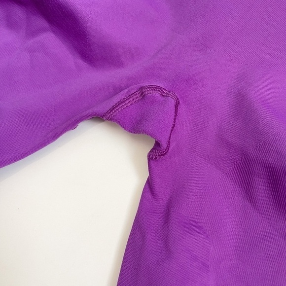 Lululemon Zone In Crop purple leggings size 8 - Picture 11 of 15